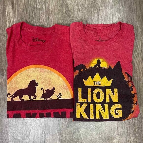 Disney Other - Disney Lion King Hakuna Mutata Size Medium Red T Shirt Short Sleeve Lot of 2